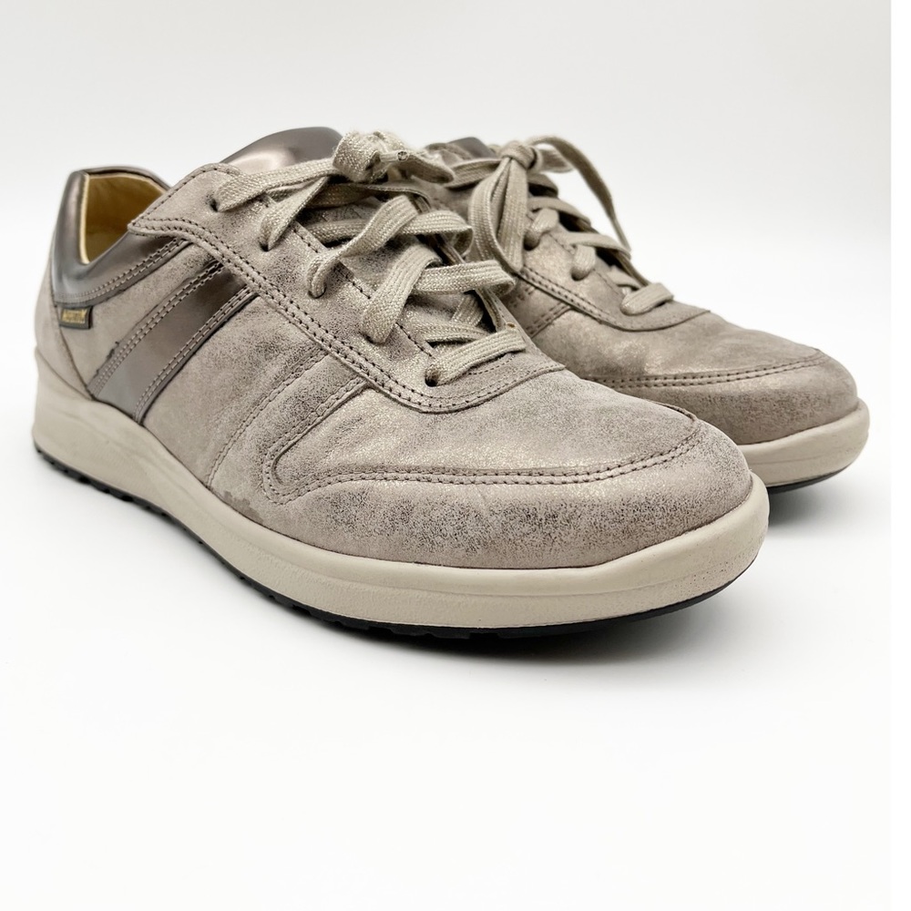 Mephisto Women’s Run Off Sneakers Size 8